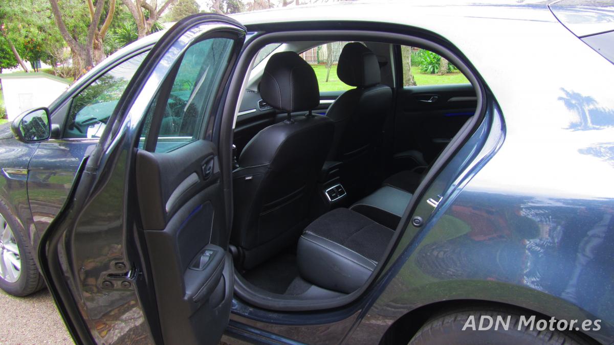 Renault Megane (71)