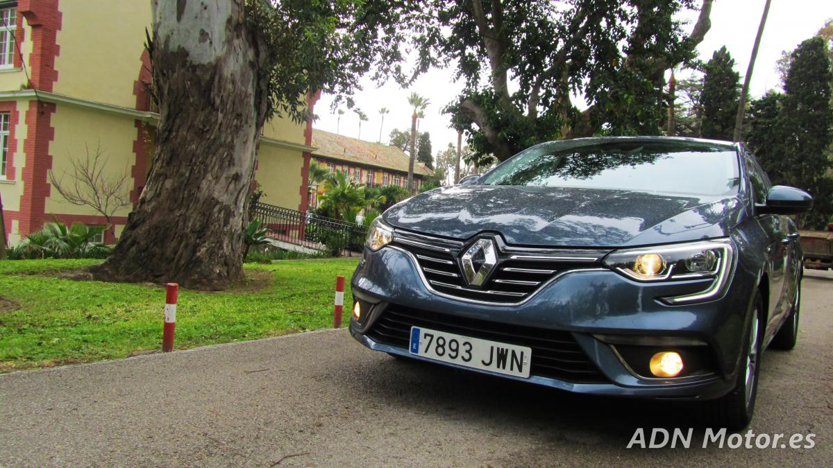Renault Megane (74)